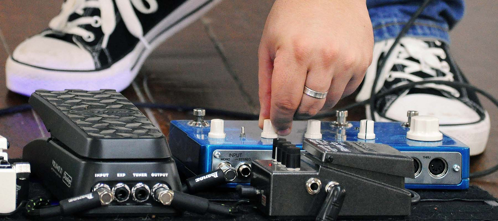True bypass store pedal