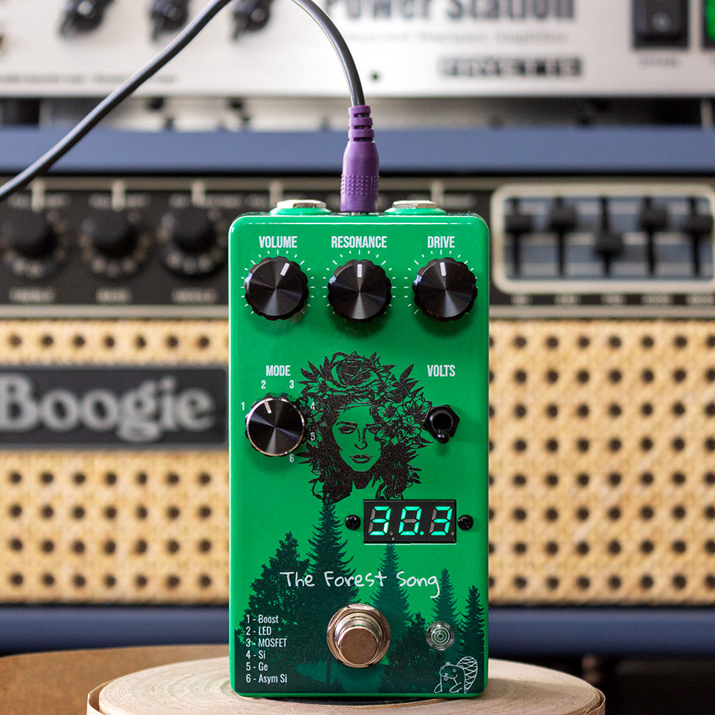green guitar pedals DRUNK BEAVER The Forest Song