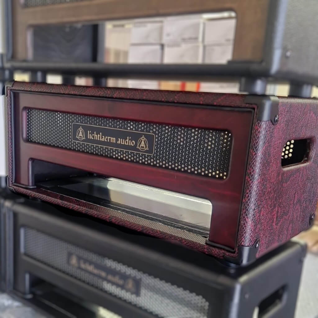 Lichtlaerm_Audio_Prometheus_Snakeskin_Red_Stain | Boost Guitar Pedals