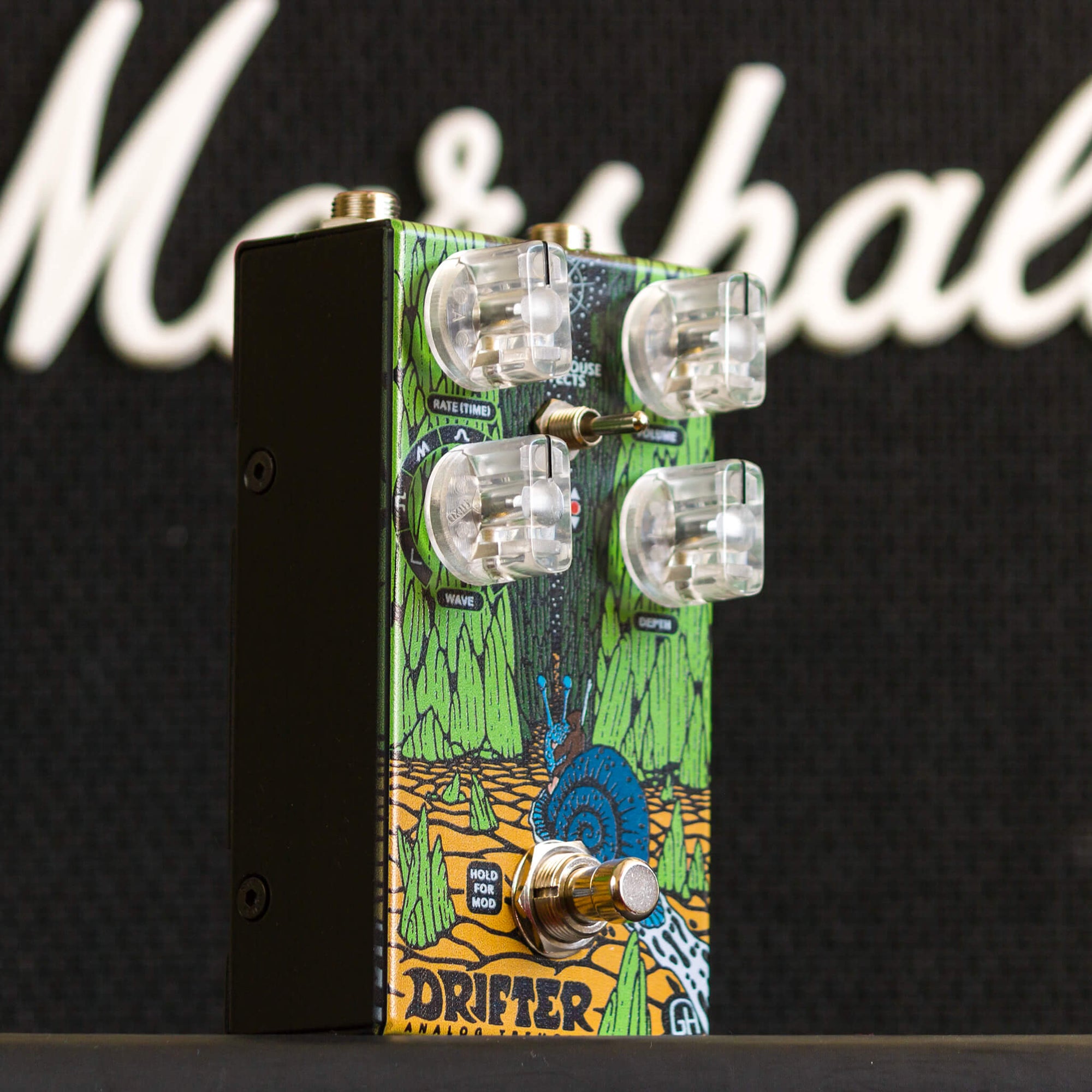 GREENHOUSE EFFECTS Drifter right context - Boost Guitar Pedals