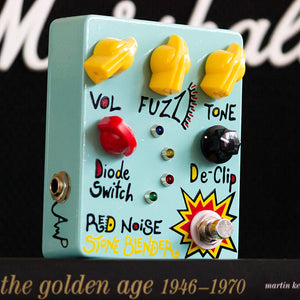 RED NOISE Stone Blender Fuzz Context Angle | Boost Guitar Pedals