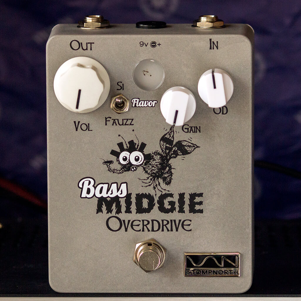 STOMPNORTH Bass Midgie Overdrive Front Context | Boost Guitar Pedals